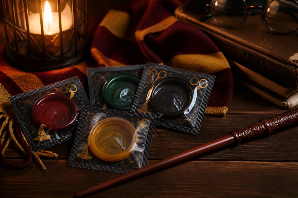 Capote Harry Potter : où trouver des préservatifs originaux sur le thème de la magie ?